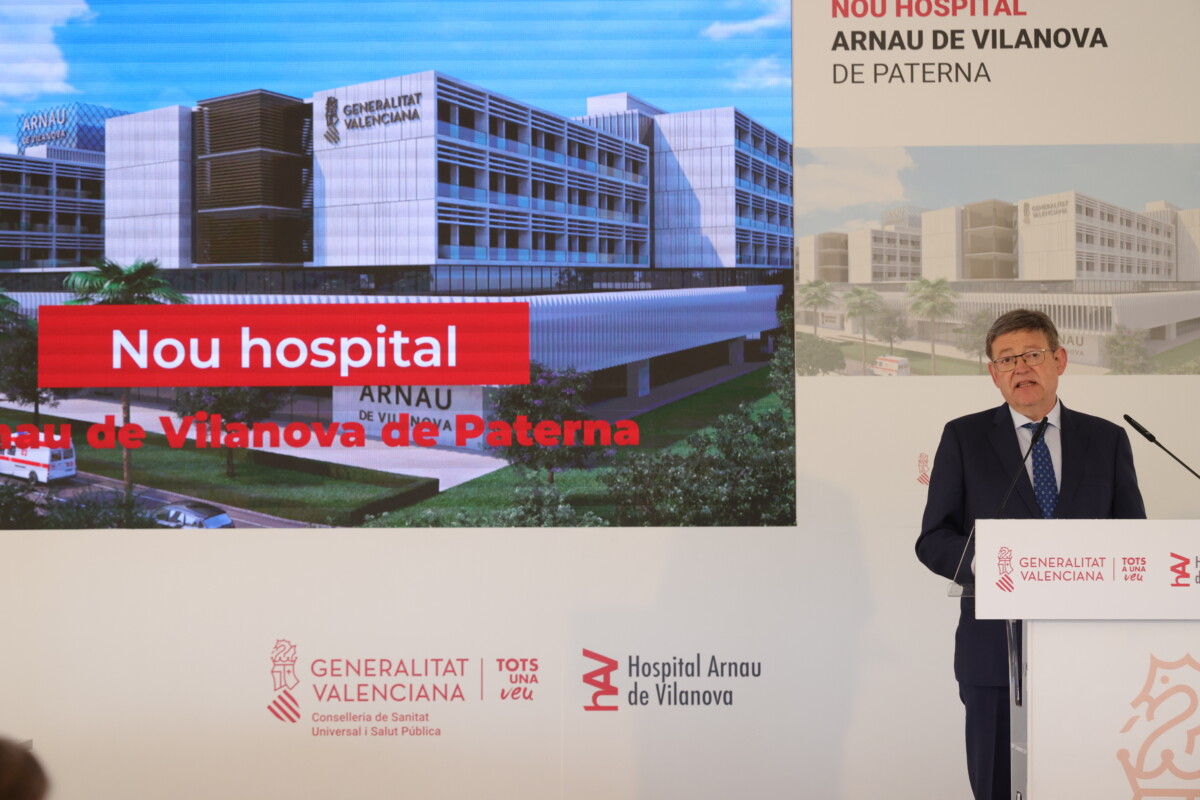 Ximo Puig presentación nuevo ubicación en Paterna del hospital Arnau de Vilanova